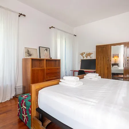 Apartamento Guesthost - Lovely In Parma! Parma