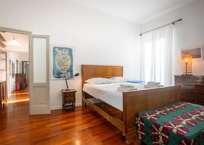 Apartment Guesthost - Lovely In Parma! *