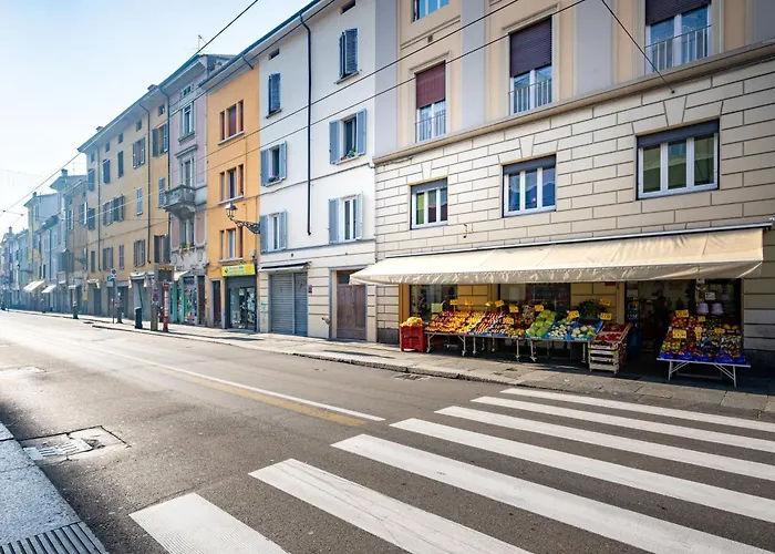 Apartment Guesthost - Lovely In Parma! Parma